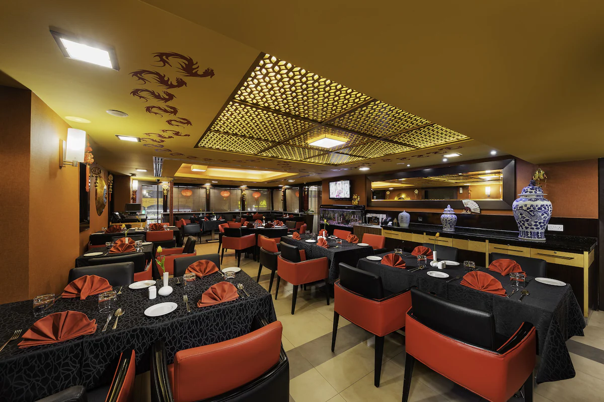 رستوران و کافی شاپ هتل سیتی مکس شارجه دبی